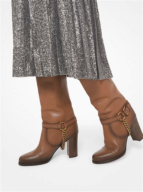 bottes impermeable michael kors|Michael Kors burnished boots.